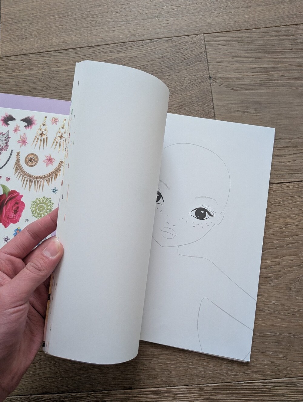 TopModel/ StyleModel Coloring Book- Includes Stickers. - Picture 4 of 4